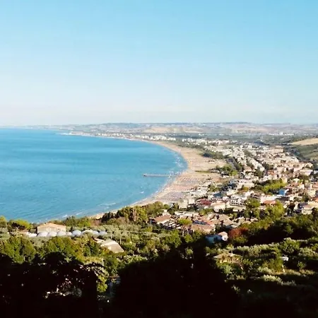 Nyaraló I Tigli *